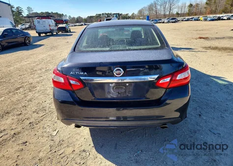 2017 Nissan Altima 2.5 z USA, uszkodzony, nr VIN 1N4AL3AP9HN320432